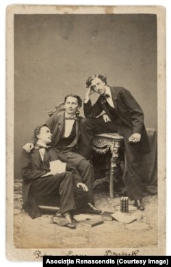 Trei studenți din Principatele Unite, atelier Carl Herberth, Viena, 1862