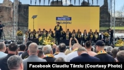 Claudiu Târziu, lider AUR, la lansarea candidaților pentru alegerile europene la Târgoviște ( 7 aprilie 2024)