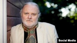 Норвежкият писател ще получи приза на официална церемония на 10 декември, заедно с чек за 11 милиона шведски крони (близо 1 млн. щатски долара)