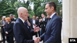 Симеон Сакскобургготски и кметът на София Васил Терзиев