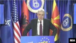 Али Ахмети, претседател на Демократската Унија за интеграција (ДУИ) 