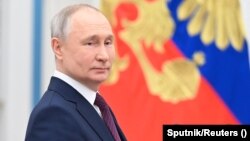 Владимир Путин