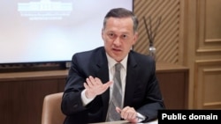 Комилжон Алламжонов занимал ключевые посты в администрации президента Шавката Мирзиёева до своей отставки в сентябре