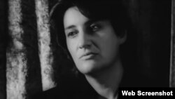 Малина Петрова в кадър от собствения си документален филм "Пантеон" (1987). Оператор: Георги Николов