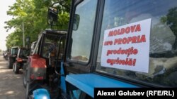 Zeci de fermieri au ieșit cu tehnica agricolă pe traseele naționale în zilele de 7 și 8 iunie 2023. 