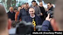 Вицепремиерот Артна Груби на првиот камен темелник за Коридорот 8.