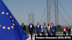 Podul de la Brăila a fost inaugurat în iulie 2023, cu întârziere. Recepția a avut loc abia peste doi ani, la final de iunie 2025.