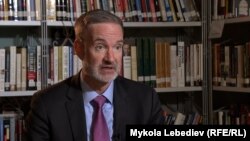 Постојаниот претставник на САД во ОБСЕ, амбасадорот Мајкл Карпентер