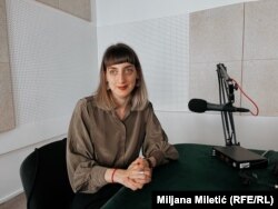 Lana Nikolić u studiju Radija Slobodna Evropa