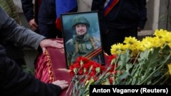 Похороны российского военного, фото иллюстративное