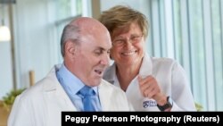 Karikó Katalin és kutatótársa, Drew Weissman