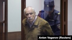 Cercetătorul Anatoli Maslov la tribunalul din Sankt-Petersburg, 21 mai 2024