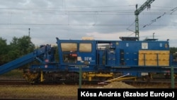 100 millió eurós eszközfejlesztés: dolgozik a V-Híd csúcsgépe 2023 októberében a Budapest-Bécs vasútvonalon