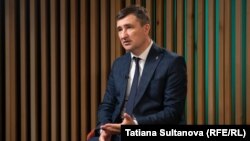 Procurorul general, Ion Munteanu, în timpul interviului pentru Europa Liberă