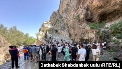 Эвакуация пострадавших в результате схода селей 28 июня 2024 года.