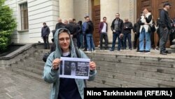 აქციის ერთ-ერთი მონაწილე