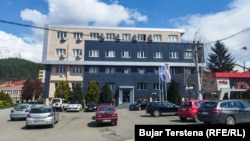 Ndërtesa e Komunës së Leposaviqit.