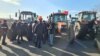 „Forța Fermierilor” a blocat trei zile consecutiv, timp de câteva ore, drumul spre principalul punct de trecere a frontierei cu România, la Leușeni. 