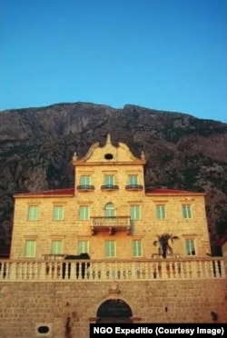 Palata Tripković iz 18. vijeka u Kotoru, prije restauracije