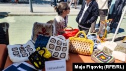 Neke od rukotvorina predstavljenih na pijaci, 26. aprila 2024.