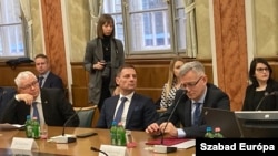 Polt Péter legfőbb ügyész, Tuzson Bence igazságügy-miniszter és Senyei György, az Országos Bírói Hivatal elnöke az OBT nyitóülésén