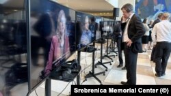 U sjedištu Ujedinjenih nacija u New Yorku je otvorena izložba o genocidu u Srebrenici, 2. juli 2024. godine
