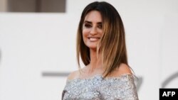 Пенелопе Крус на филмовия фестивал във Венеция