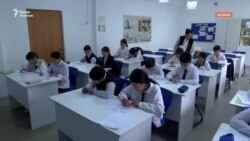 В классах c русским языком обучения начали сдавать обязательный экзамен по казахскому языку