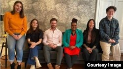 Alica, alături de alți supraviețuitori ai exploatării sexuale din diverse țări. Toți au organizații în țările lor prin care ajută victimele traficului de persoane. Împreună au format un grup internațional de supraviețuire -Beyond Survivors- pentru a lupta împreună împotriva traficului de persoane.