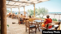 Safari beach u Ulicnju, dio rizorta koji uglavnom zapošljava domaće sezonce