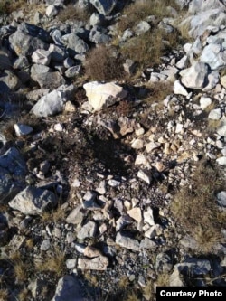 Iza korisnika detektora metala na Libu, u blizini Tomislavgrada, 2021. ostalo je oko 1.000 rupa u zemlji iz kojih su izvađeni predmeti.