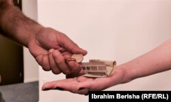 Fotografi ilustruese.