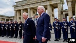 Regele Charles al Marii Britanii se află într-o vizită istorică de trei zile la Berlin
