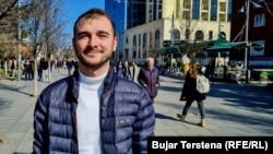 Stefan Stojanović iz Parteša je svakodnevno u Prištini