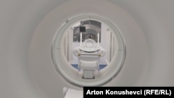 Skaneri i njohur si PET/CT ose PET SCAN.