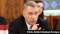 Lázár János a Gazdasági Bizottság miniszteri meghallgatásán a parlamentben 2023. november 20-án