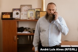 Evhen Evtușenko, șeful administrației militare a districtului Nikopol, spune că dezastrul nuclear este „foarte probabil”.