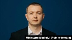 Victor Durbală a fost anterior șef adjunct al Ocolului silvic Ghidighici din cadrul întreprinderii silvice Chișinău, inspector principal în domeniul ecologic și manager în domeniul cinegetic.