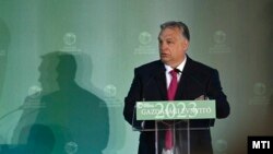 Orbán Viktor miniszterelnök beszédet mond a Magyar Kereskedelmi és Iparkamara évnyitó gazdaságpolitikai fórumán Budapesten 2023. március 9-én