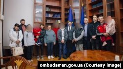 Katari közvetítéssel jutottak haza elhurcolt ukrán gyerekek 2023. november 25-én