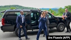 Американската потпретседателка, Камала Харис