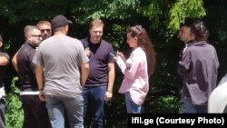 ვატო შაქარიშვილი თანამოაზრეებთან ერთად