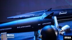 Iranul susține că a creat o rachetă hipersonică capabilă să se deplaseze cu o viteză de 15 ori mai mare decât cea a sunetului.