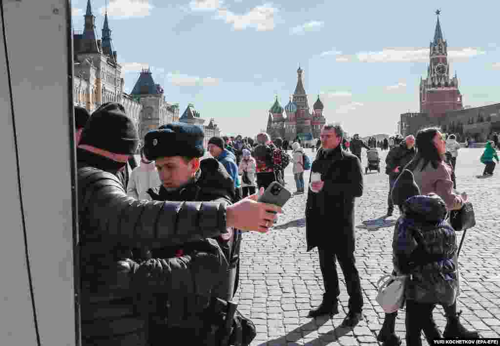 Autoritetet ruse thanë se 143 persona janë vrarë gjatë sulmit në sallën e koncerteve Crocus, duke paralajmëruar se numri i viktimave mund të rritet edhe më shumë.