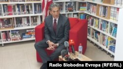 Џејмс Рубин, специјалниот пратеник и координатор на Центарот за глобален ангажман на американскиот Стејт департмент на брифинг во Скопје