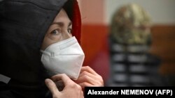 Алсу Курмашева в съдебната зала