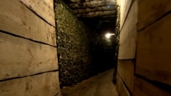 „Un oraș subteran”. Cum își fortifică Ucraina linia frontului