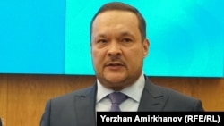 Қазақстан парламенті мәжілісінің депутаты Константин Авершин