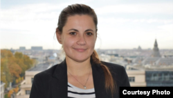 Џулија Скиорати