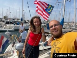 Arseny Vesnin and his girlfriend, Ksenia.